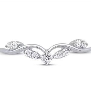 NEW! 14K White Gold 1/8ct Natural Diamond Band